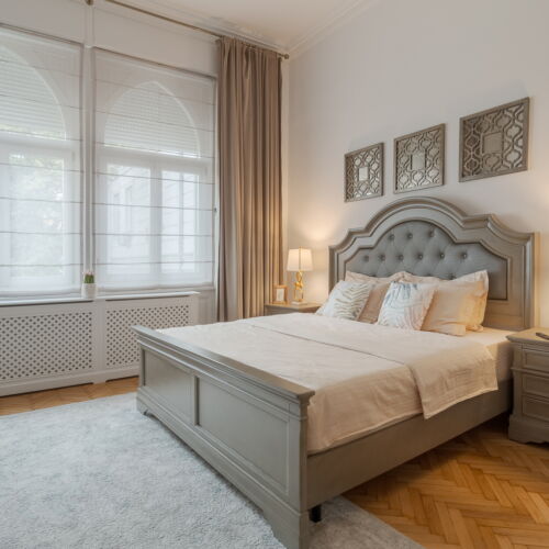 Apartament palace la etaj cu 3 camere pentru 6 pers.