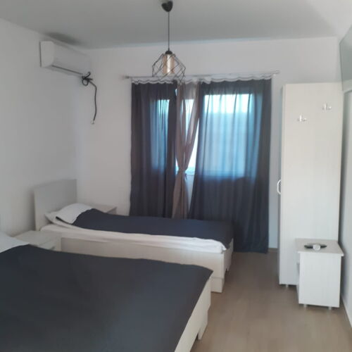 Camera dubla (se poate solicita pat suplimentar)