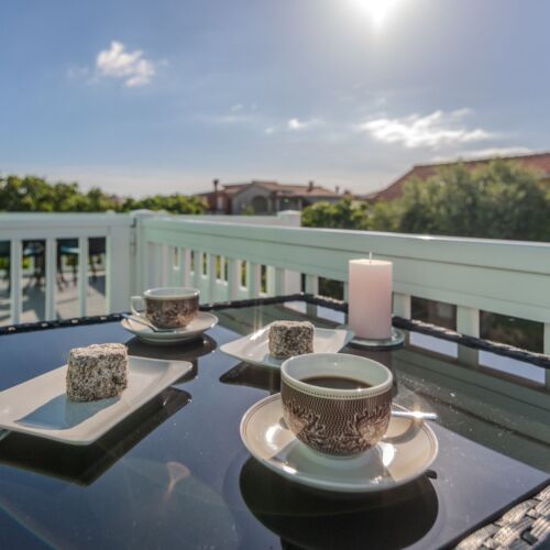 Na katu Klimatiziran apartman za 2 osoba(e) sa 1 spavaće(om) sobe(om)