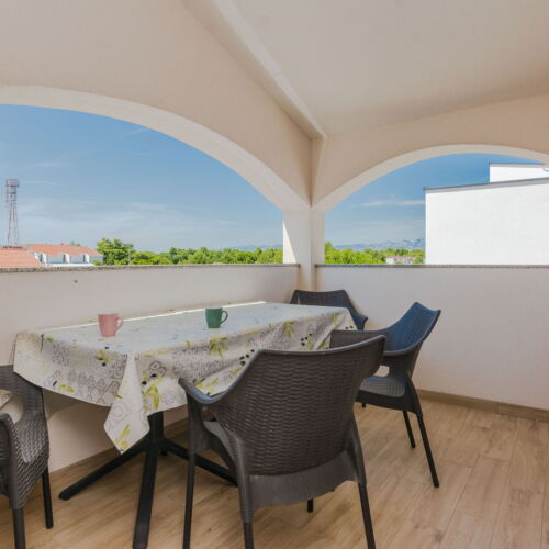 Apartman s klimatizací pro 4 os. se 2 ložnicemi s výhledem na moře