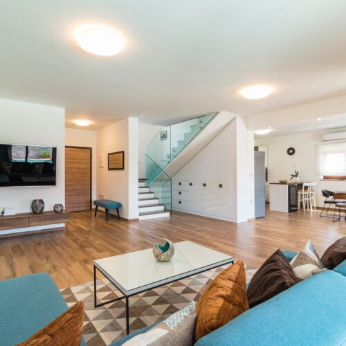 Casă de vacanță cu aer condiționat pentru 6 pers. (se inchirieaza doar integral)