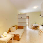 Erdgeschosses 1-Zimmer-Apartment für 1 Person mit Klimaanlage (Zusatzbett möglich)