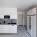 Apartman se sprchou s vlastní kuchyňkou pro 4 os. s 1 ložnicí (s možností přistýlky)