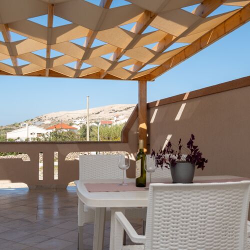 Apartament cu aer condiționat cu vedere spre mare cu 2 camere pentru 4 pers. A-4141-b