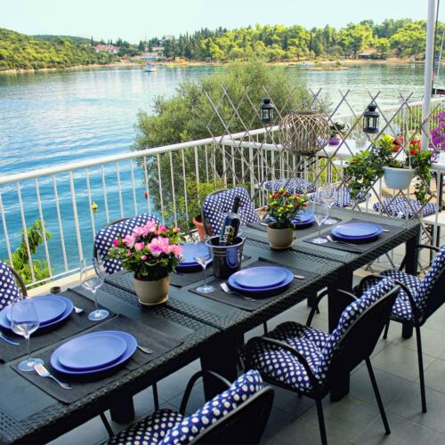 Pogled na more Klimatiziran apartman za 7 osoba(e) sa 3 spavaće(om) sobe(om) A-14612-a