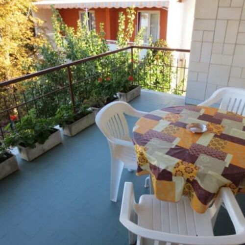 Pokój 3-osobowy z klimatyzacją z tarasem S-20112-d