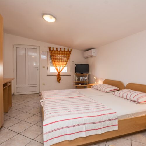 Apartament cu aer condiționat cu vedere spre mare cu 1 camera pentru 2 pers. AS-20333-b