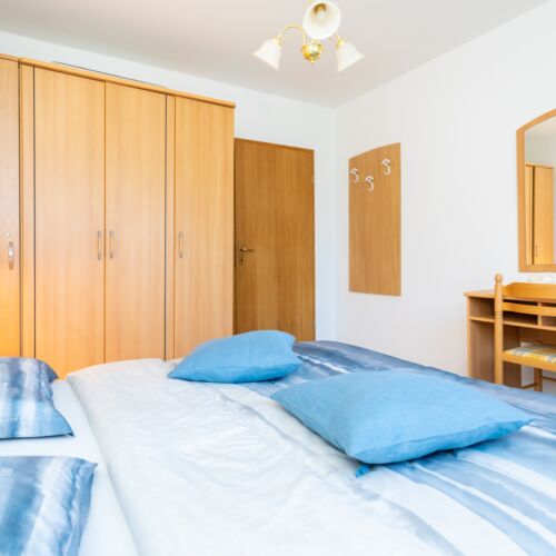 1-Zimmer-Apartment für 4 Personen mit Klimaanlage und Balkon A-20504-a