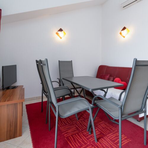 Pogled na more Klimatiziran apartman za 4 osoba(e) sa 2 spavaće(om) sobe(om) A-20556-b