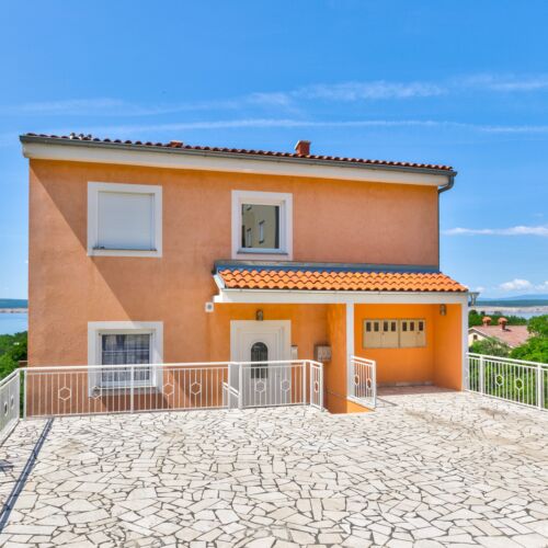 Sea View 1-Room Air Conditioned Apartment for 2 Persons A-20803-a