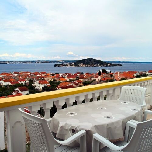 Pogled na more Klimatiziran apartman za 5 osoba(e) sa 2 spavaće(om) sobe(om) A-20853-a