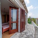 Pogled na more Klimatiziran apartman za 14 osoba(e) sa 7 spavaće(om) sobe(om) K-21290