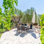 Apartman s klimatizací s terasou pro 8 os. se 4 ložnicemi K-21301