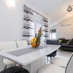 Apartmanok Parkolóhellyel Maslenica, Novigrad - 21404 Maslenica