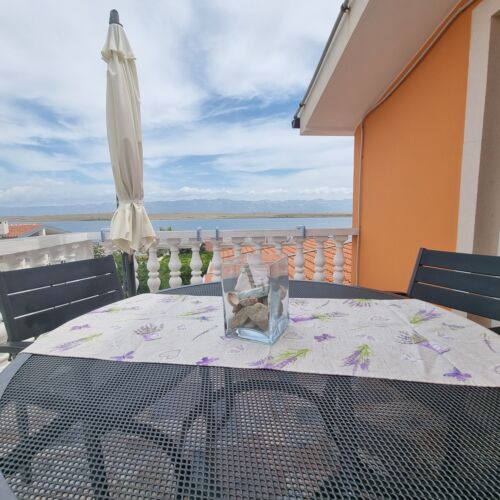 Pogled na more Klimatiziran apartman za 4 osoba(e) sa 2 spavaće(om) sobe(om) A-21649-a