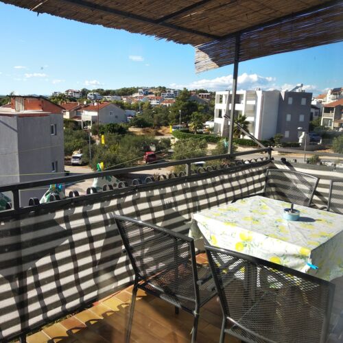 Pogled na more Klimatiziran apartman za 5 osoba(e) sa 1 spavaće(om) sobe(om) A-21888-c