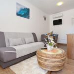 Légkondicionált teraszos 2 fős apartman 1 hálótérrel AS-22134-a