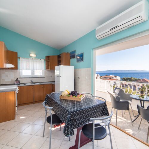Pogled na more Klimatiziran apartman za 6 osoba(e) sa 2 spavaće(om) sobe(om) A-22384-a