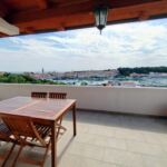 Pogled na more Klimatiziran apartman za 6 osoba(e) sa 2 spavaće(om) sobe(om) A-22421-a