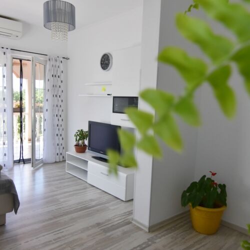 Apartament 4-osobowy z klimatyzacją z tarasem z 1 pomieszczeniem sypialnianym A-22453-c