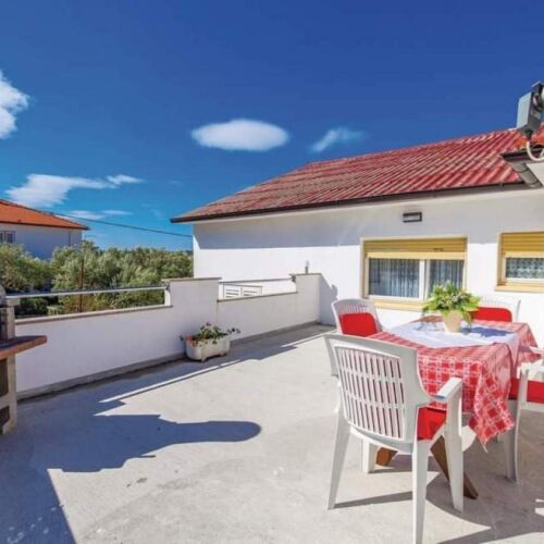 Pogled na more Klimatiziran apartman za 5 osoba(e) sa 2 spavaće(om) sobe(om) A-22498-b