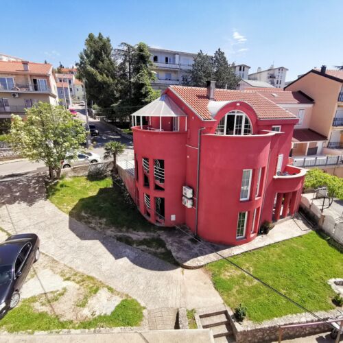 Pogled na more Klimatiziran apartman za 5 osoba(e) sa 2 spavaće(om) sobe(om) A-22516-a