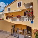 Pogled na more Klimatiziran apartman za 2 osoba(e) sa 1 spavaće(om) sobe(om) A-22582-a