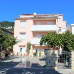 Klimatiziran Mali balkon apartman za 6 osoba(e) sa 3 spavaće(om) sobe(om) A-22725-a