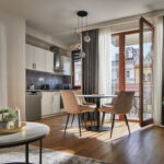 Erkélyes Deluxe 4 fős apartman 2 hálótérrel