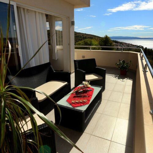 Apartament 4-osobowy z klimatyzacją na piętrze z 2 pomieszczeniami sypialnianymi