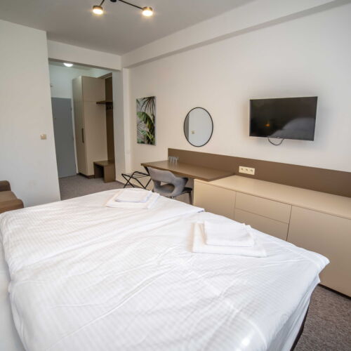 Premium Pokoj se sprchou pro 2 os. (s možností přistýlky)