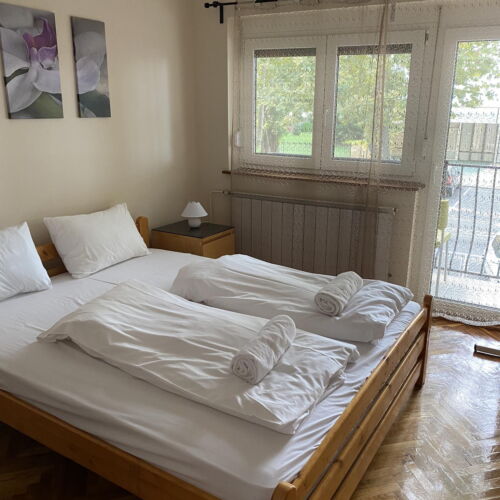 Appartement mit Terasse und Panorama auf den See