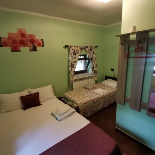 Camera twin romantică la parter