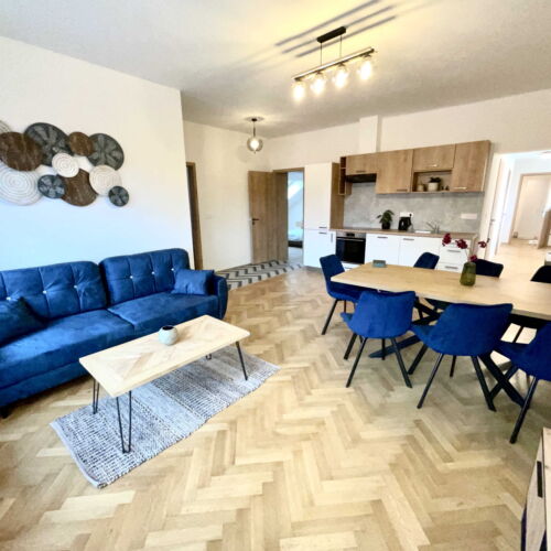 Apartment for 6 Persons with Shower and Kitchenette (extra beds available)