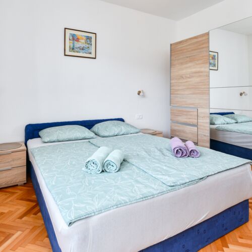 Apartman s klimatizací s manželskou postelí s 1 ložnicí s výhledem na moře AS-2013-e