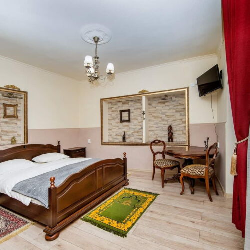 Camera dubla studio cu cadă