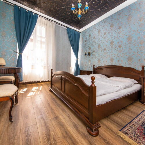 Camera dubla superior