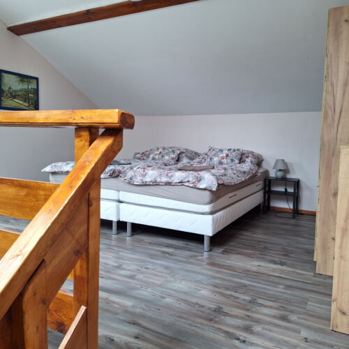 Apartman s galérií pro 6 os. se 3 ložnicemi s výhledem do dvora