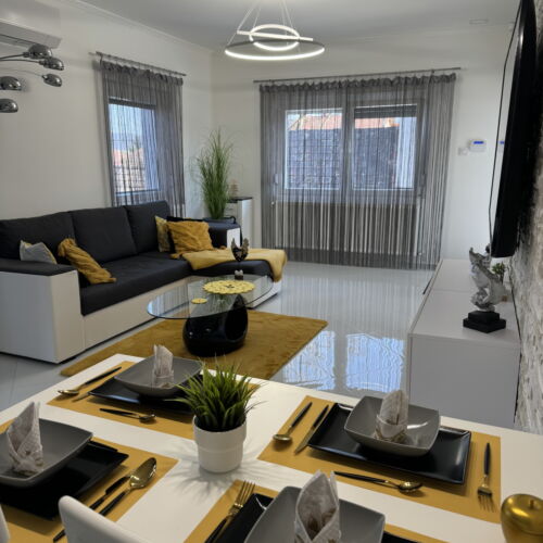 Pokój 6-osobowy na piętrze