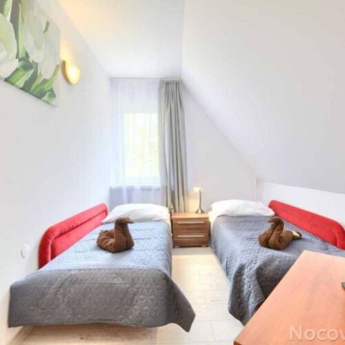 Twin Room with Shower and Garden