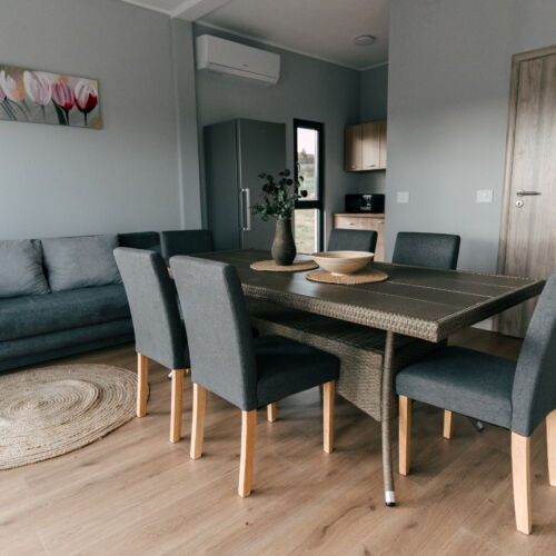 Apartament cu vedere spre munte cu panoramă cu 3 camere pentru 5 pers.