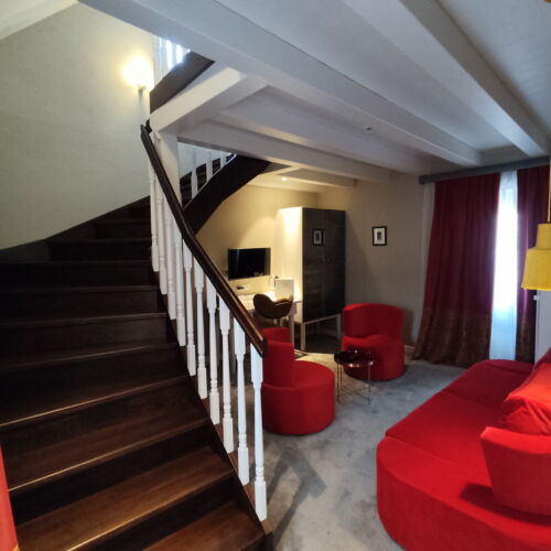 City View Executive 1-Room Suite for 3 Persons