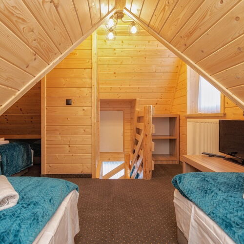 Camera pentru 5 pers.