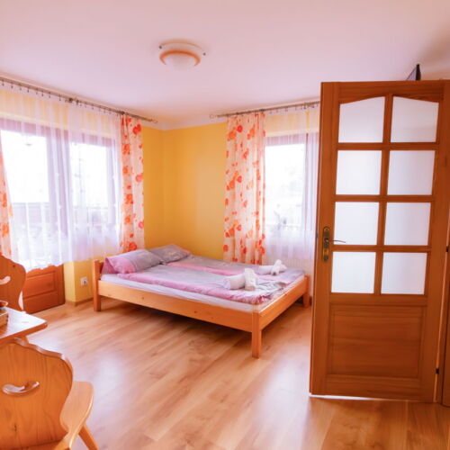 Mountain View Balcony Quadruple Room