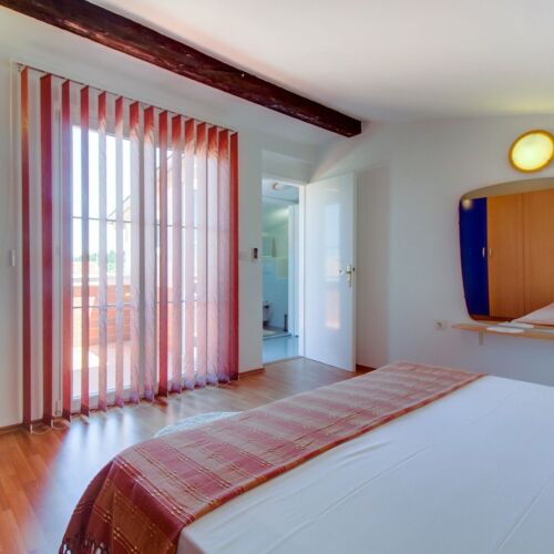 Domek całoroczny 6-osobowy z klimatyzacją z widokiem na morze