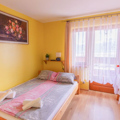 Mountain View Triple Room