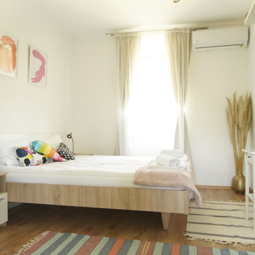 Apartament familial(ă) pentru 4 pers. (se inchirieaza doar integral) (se poate solicita pat suplimentar)