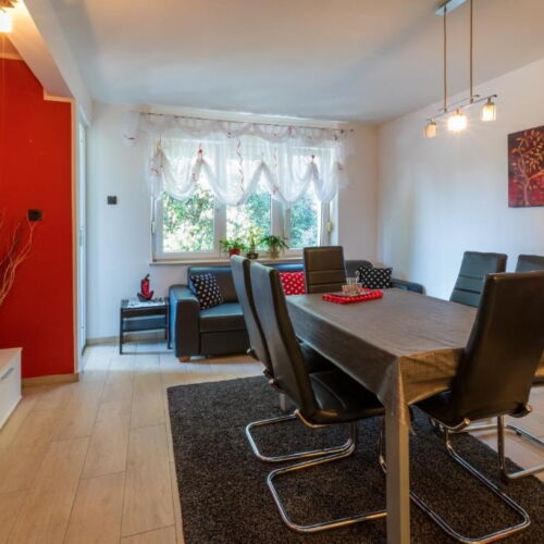 Family Apartman pro 4 os. se 2 ložnicemi na poschodí