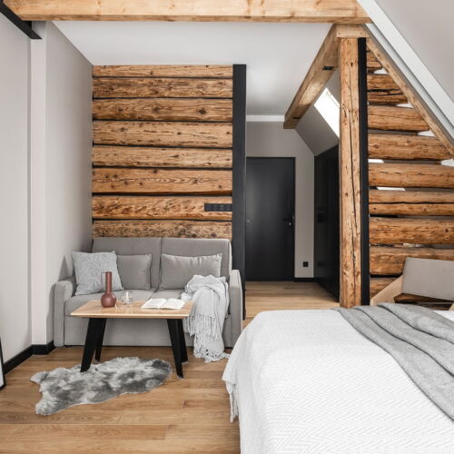 Mountain View Balcony Double Room (extra bed available)