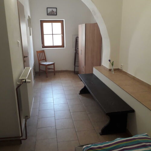 Apartman se společnou koupelnou se společnou kuchyňkou pro 2 os. s 1 ložnicí